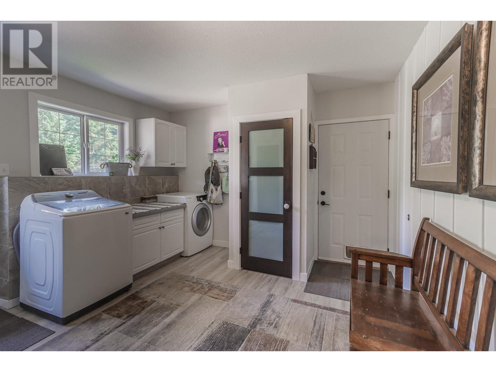 512 Wildwood Drive, Cranbrook, British Columbia  V1C 6V1 - Photo 20 - 10346781