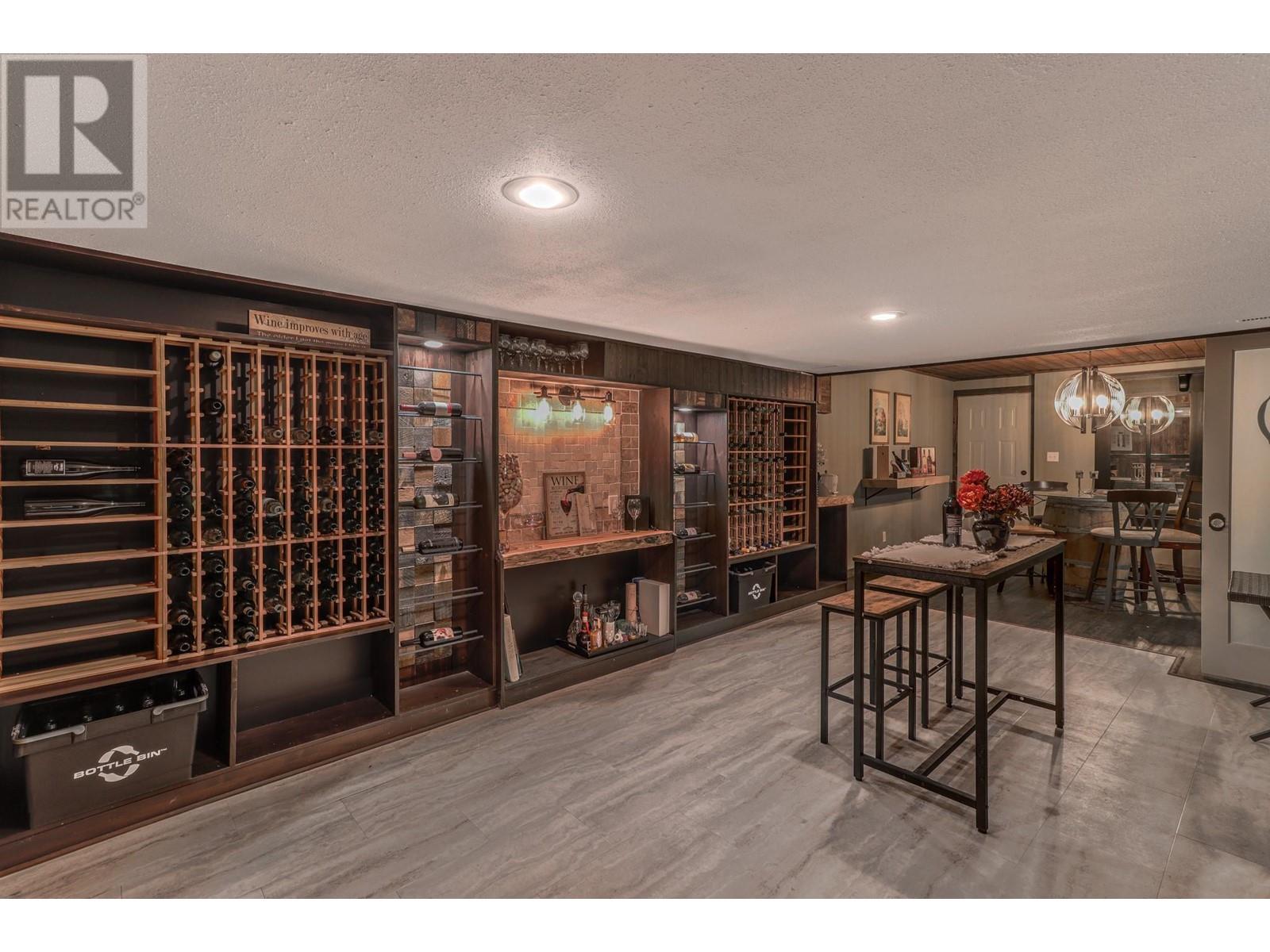 512 Wildwood Drive, Cranbrook, British Columbia  V1C 6V1 - Photo 40 - 10346781