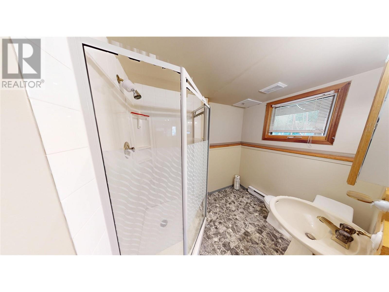 4917 Wills Road, Fairmont Hot Springs, British Columbia  V0B 1L1 - Photo 42 - 10346427