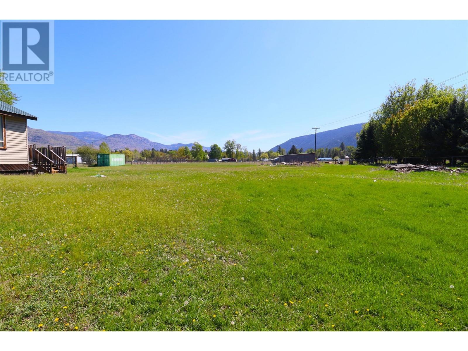 5818 17th Street, Grand Forks, British Columbia  V0H 1H0 - Photo 4 - 10346843