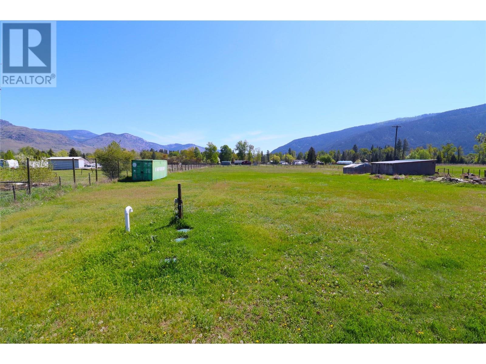 5818 17th Street, Grand Forks, British Columbia  V0H 1H0 - Photo 5 - 10346843