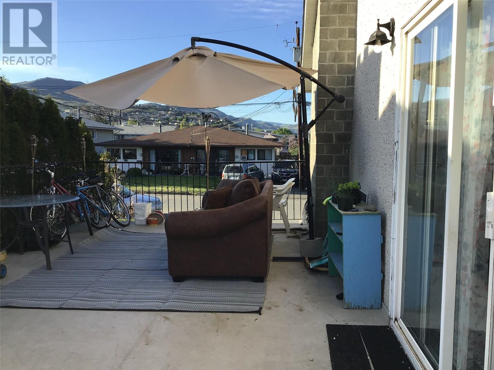 645 Courtenay Crescent, Kamloops, British Columbia  V2B 1Z7 - Photo 45 - 10346397