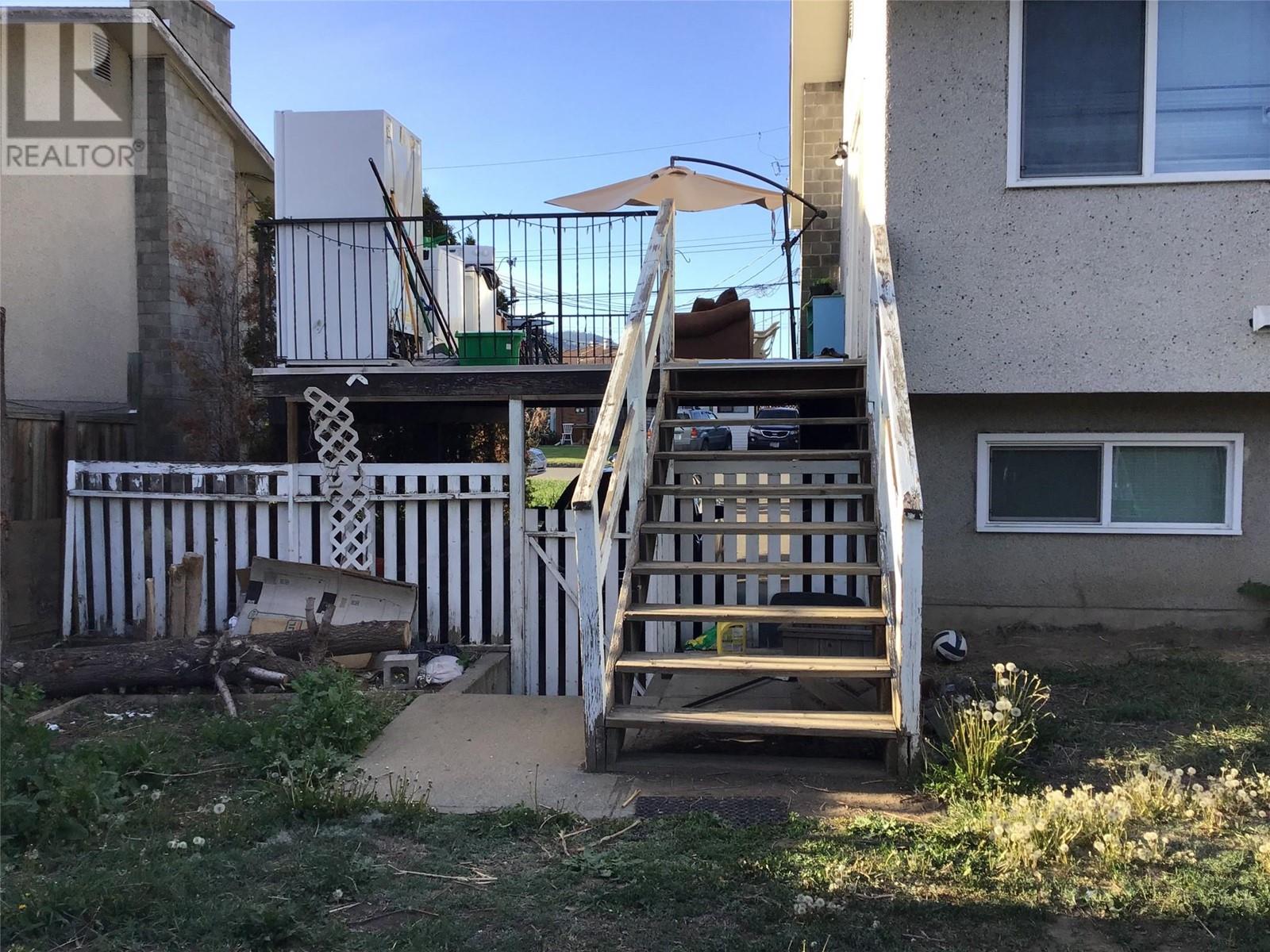 645 Courtenay Crescent, Kamloops, British Columbia  V2B 1Z7 - Photo 47 - 10346397