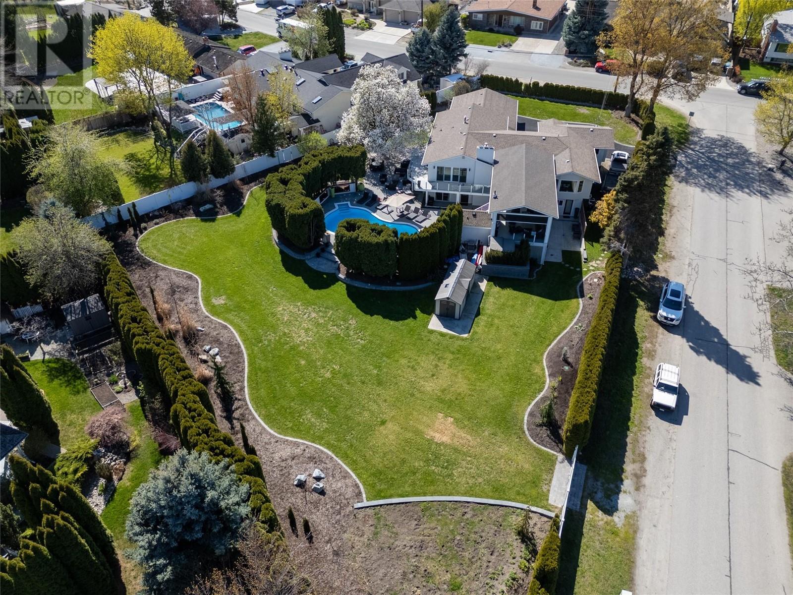 771 Torrs Road, Kelowna, British Columbia  V1W 1B4 - Photo 1 - 10346563