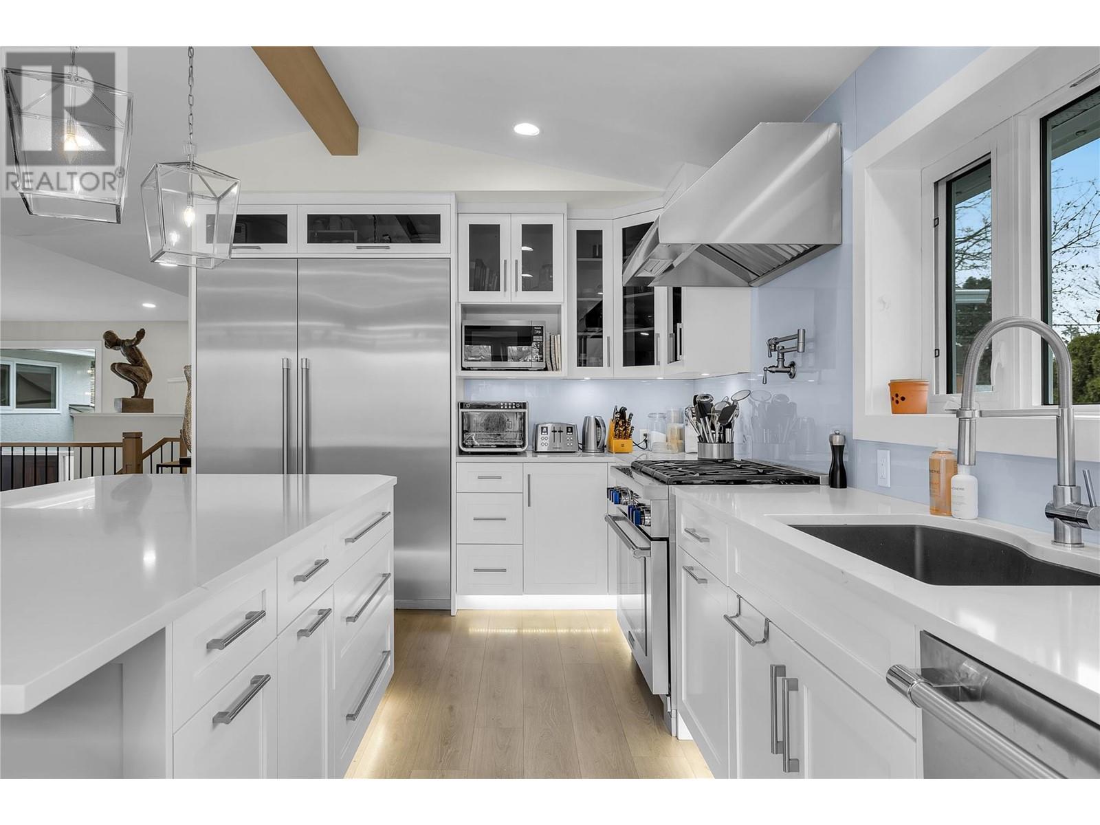771 Torrs Road, Kelowna, British Columbia  V1W 1B4 - Photo 11 - 10346563