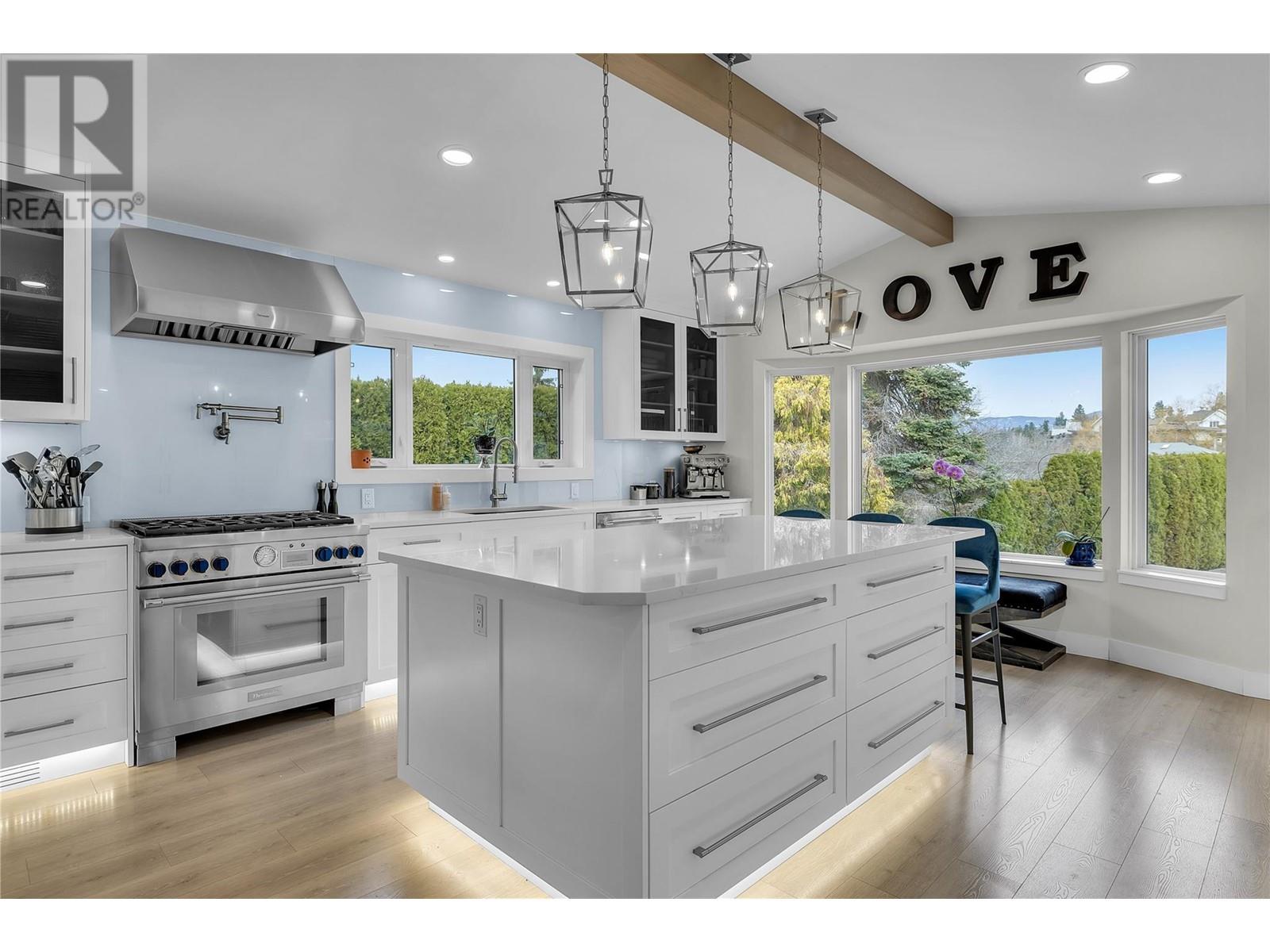 771 Torrs Road, Kelowna, British Columbia  V1W 1B4 - Photo 9 - 10346563