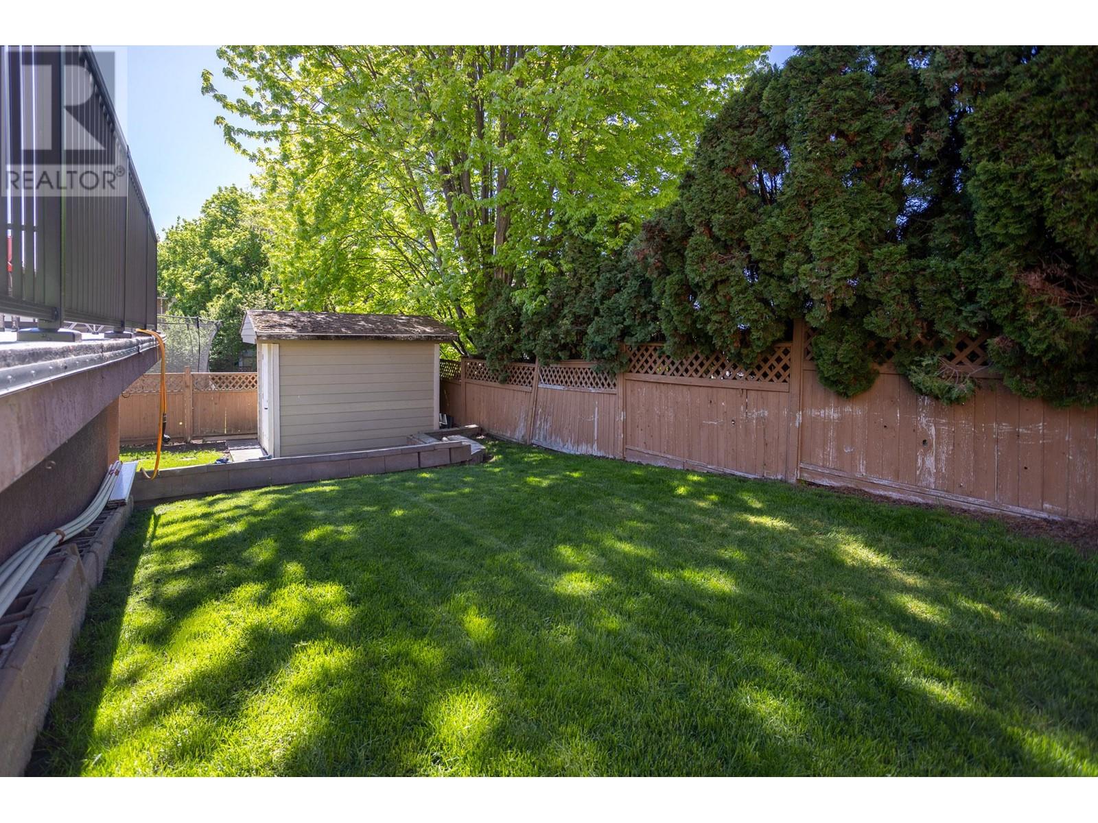 168 Portview Court, Kelowna, British Columbia  V1V 1T9 - Photo 32 - 10346847