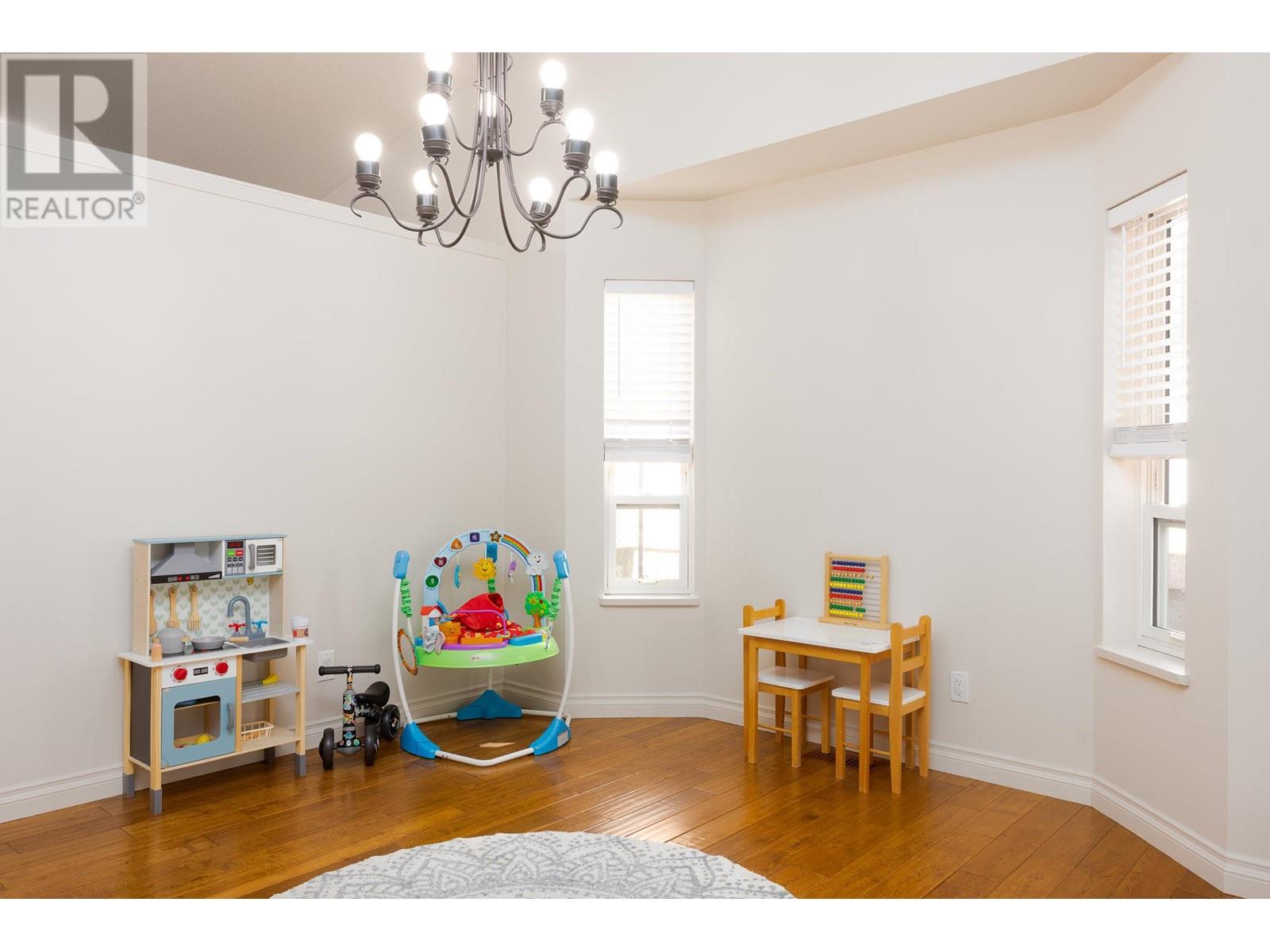 168 Portview Court, Kelowna, British Columbia  V1V 1T9 - Photo 5 - 10346847