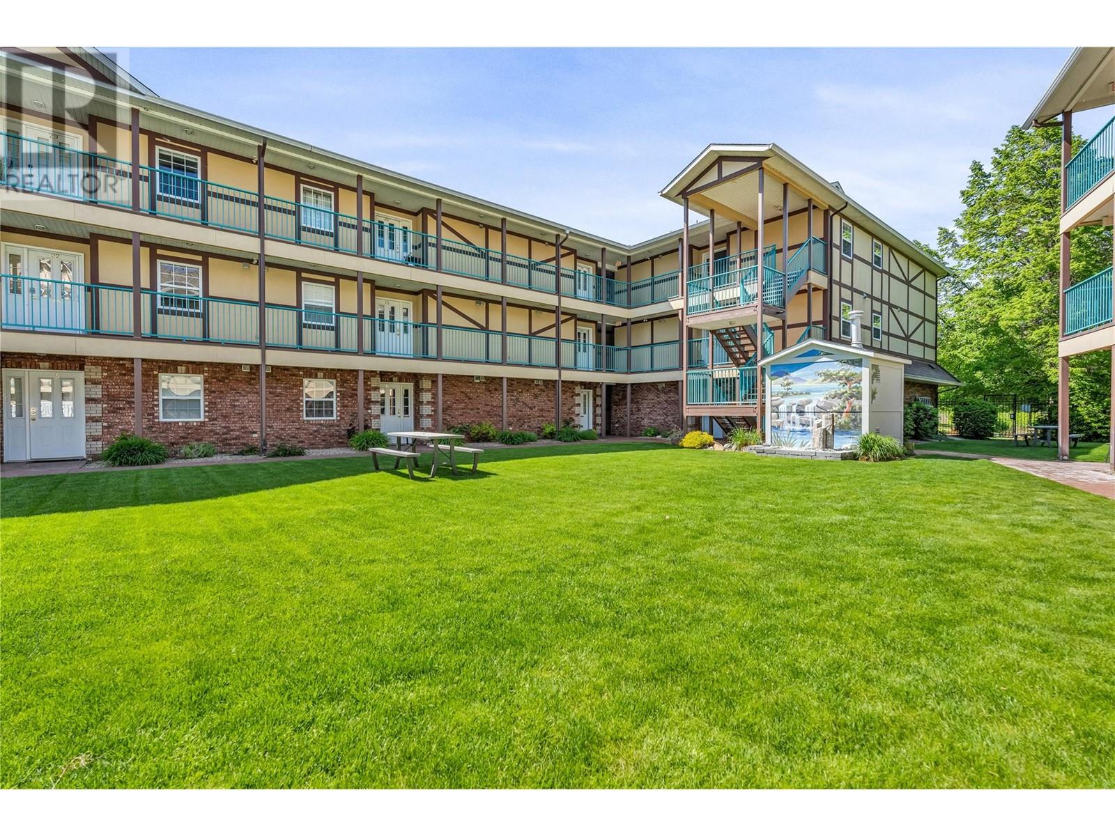750 Railway Lane Unit# 24, Okanagan Falls, British Columbia  V0H 1R4 - Photo 1 - 10346901