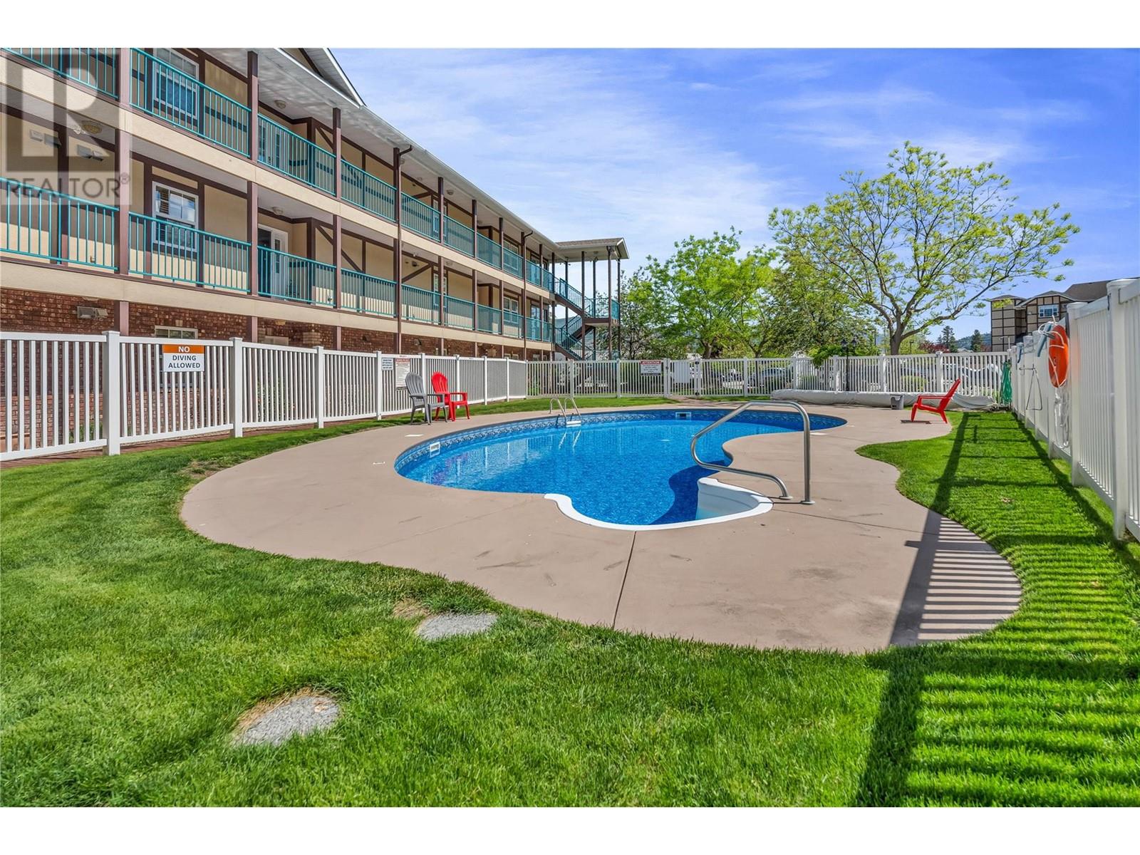 750 Railway Lane Unit# 24, Okanagan Falls, British Columbia  V0H 1R4 - Photo 2 - 10346901