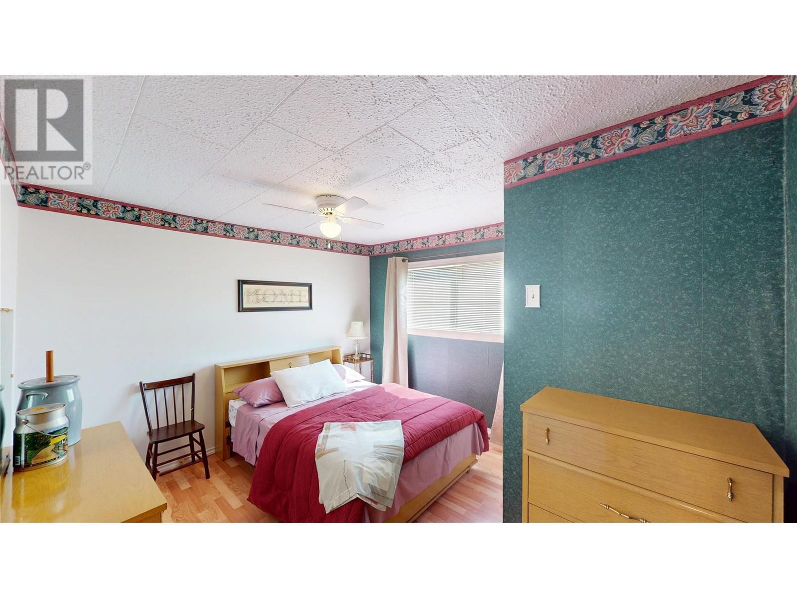 417 3rd Avenue S, Cranbrook, British Columbia  V1C 2C2 - Photo 11 - 10346878