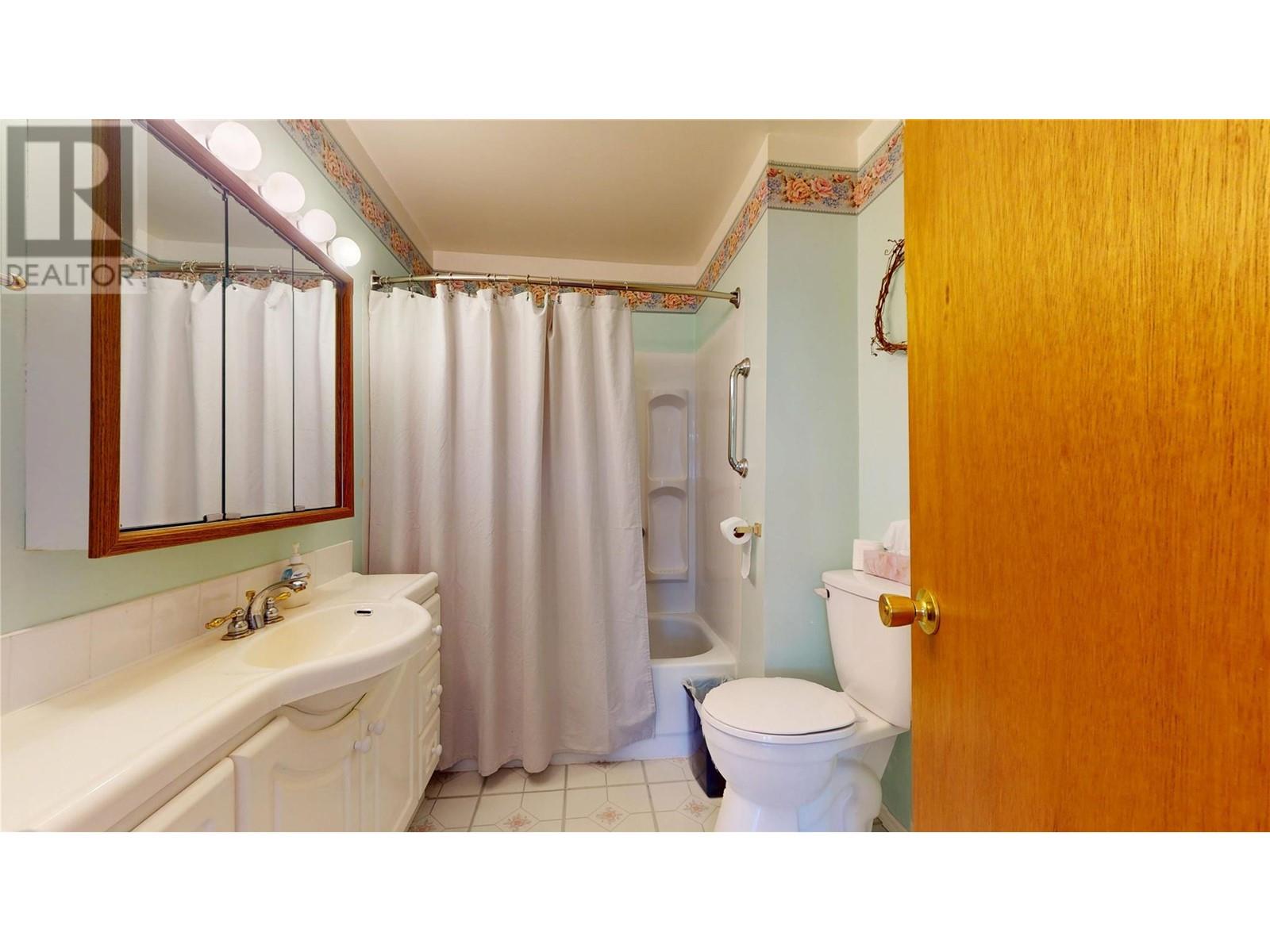 417 3rd Avenue S, Cranbrook, British Columbia  V1C 2C2 - Photo 13 - 10346878