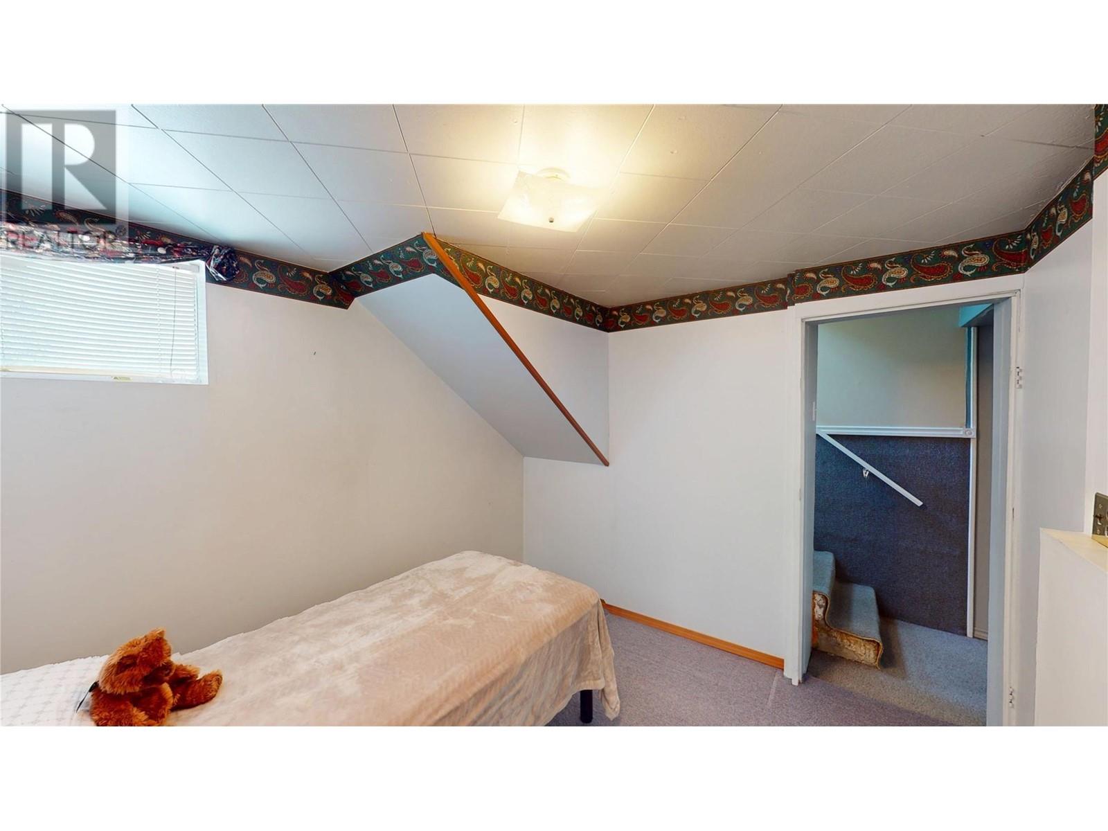 417 3rd Avenue S, Cranbrook, British Columbia  V1C 2C2 - Photo 18 - 10346878