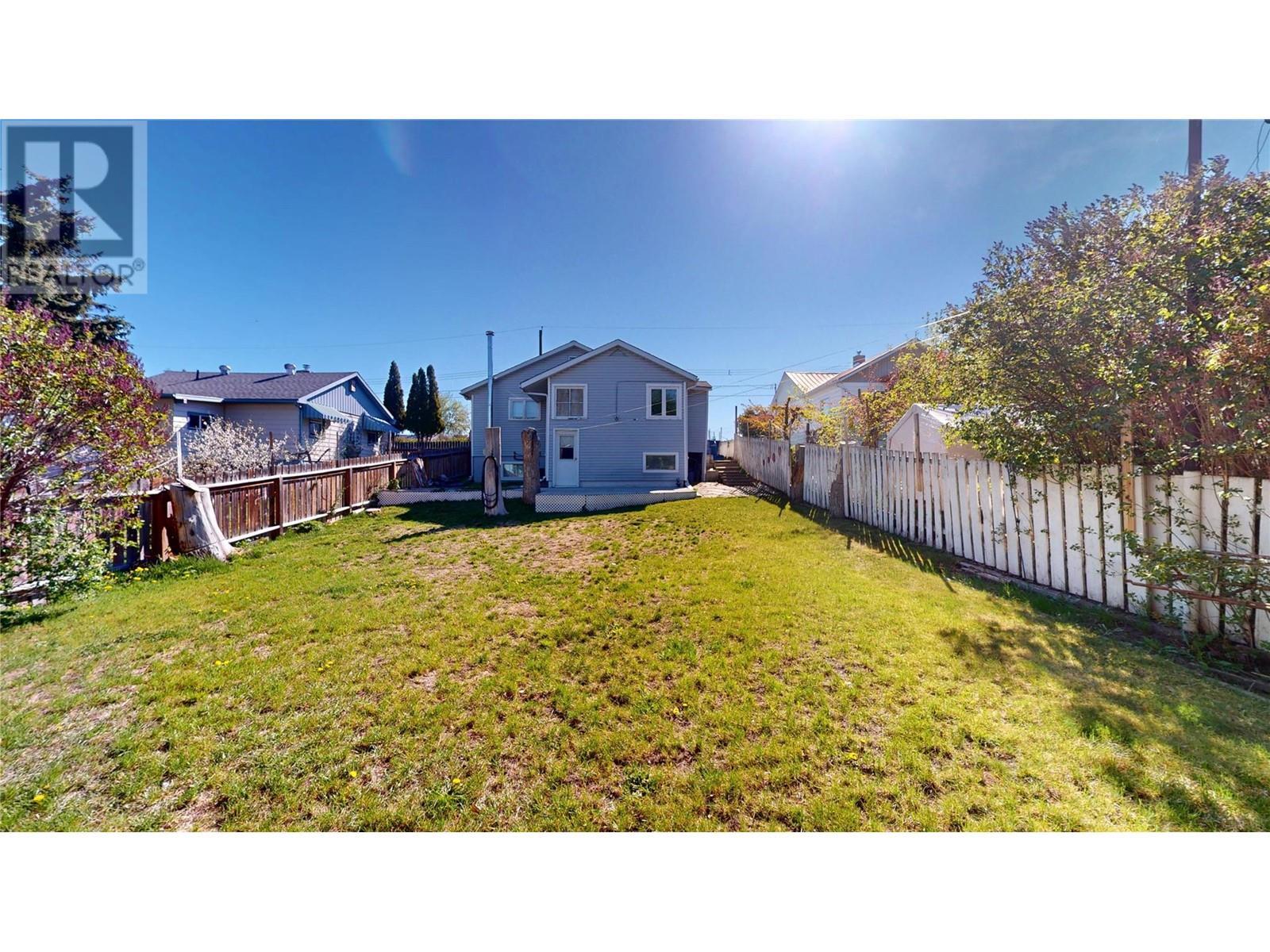 417 3rd Avenue S, Cranbrook, British Columbia  V1C 2C2 - Photo 27 - 10346878