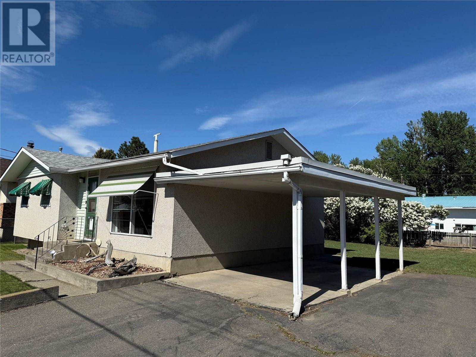 946 Jasper Avenue, Kamloops, British Columbia  V2B 2S7 - Photo 1 - 10346205