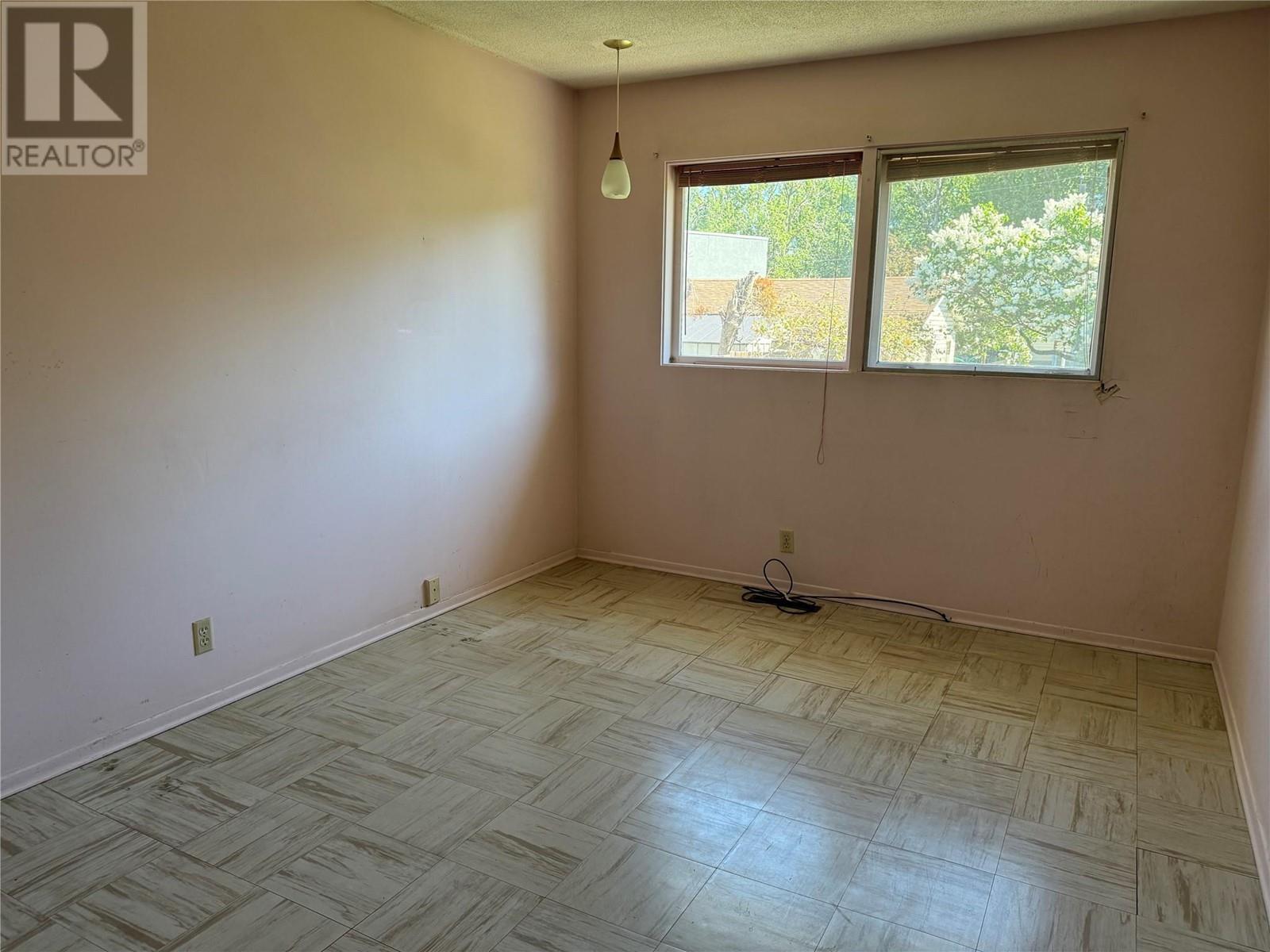 946 Jasper Avenue, Kamloops, British Columbia  V2B 2S7 - Photo 13 - 10346205