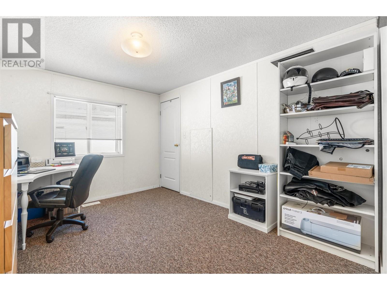 15401 Kalamalka Lake Road Unit# 210, Coldstream, British Columbia  V1B 1Z3 - Photo 18 - 10346890