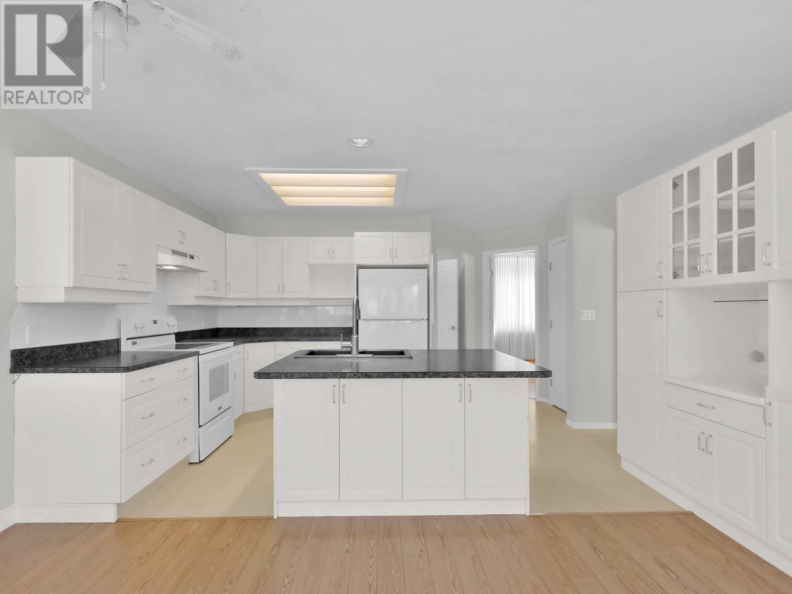 102 Forestbrook Place Unit# 207, Penticton, British Columbia  V2A 7N4 - Photo 5 - 10346879