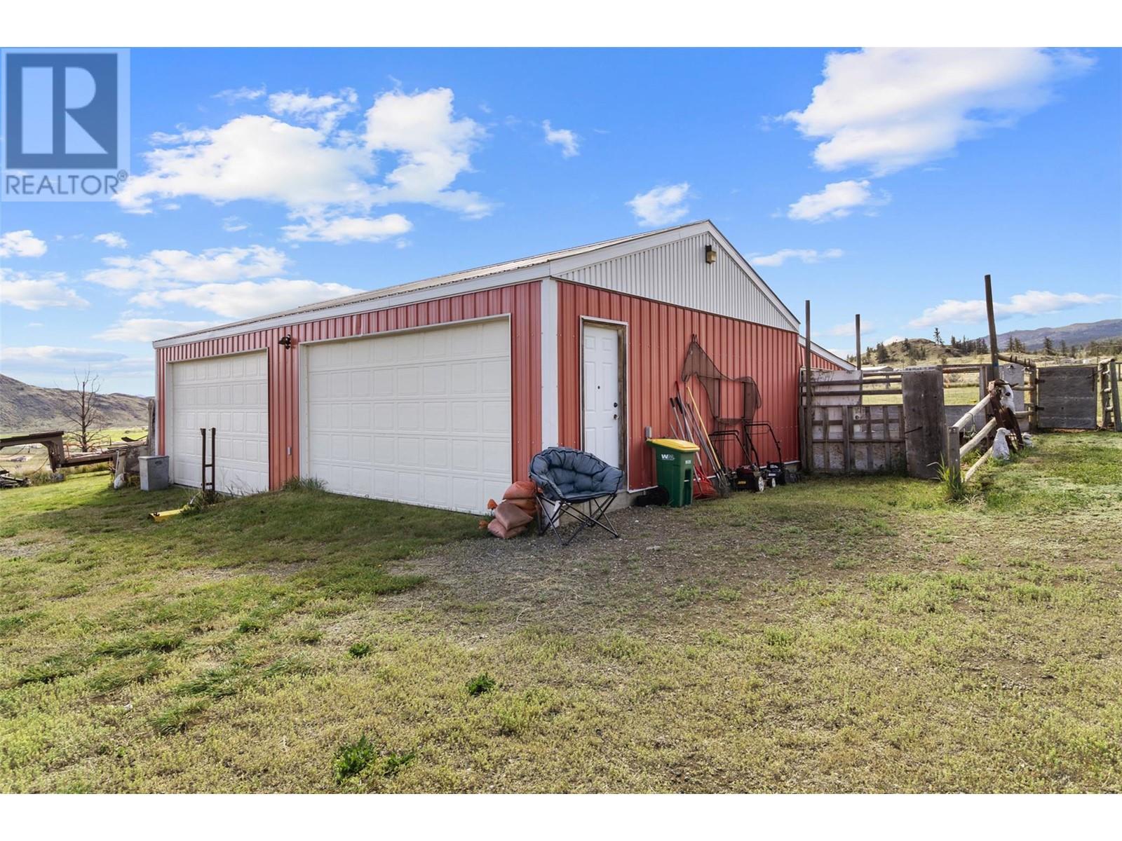 6237 Buckhorn Road, Kamloops, British Columbia  V1S 2A1 - Photo 5 - 10346835