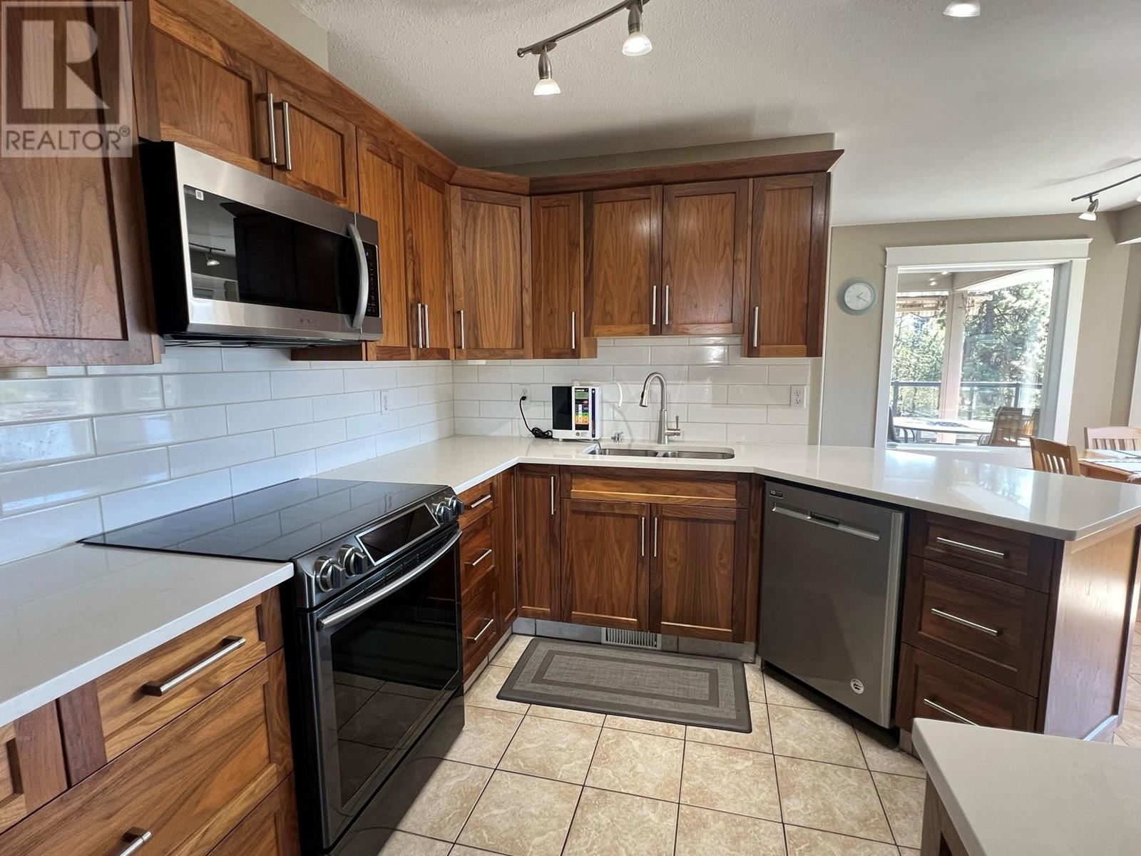 1065 Waldie Court, Kelowna, British Columbia  V1Y 9P8 - Photo 18 - 10346683