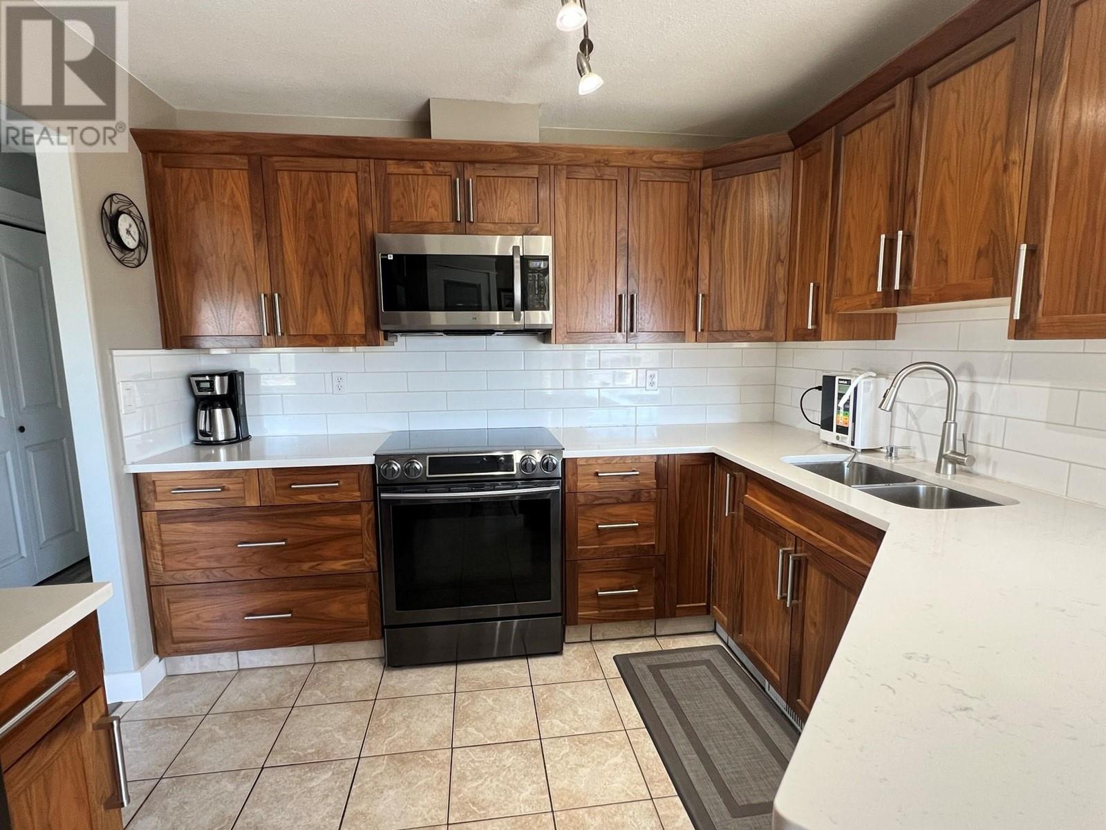 1065 Waldie Court, Kelowna, British Columbia  V1Y 9P8 - Photo 20 - 10346683