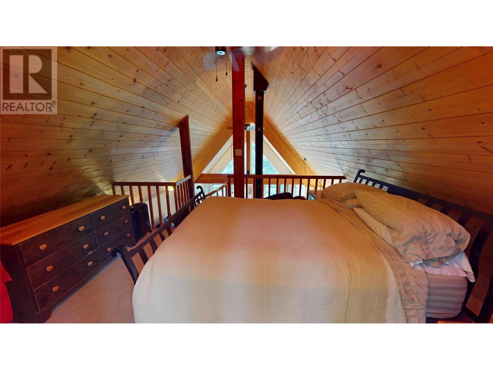 16317 Cedar Road, Crawford Bay, British Columbia  V0B 1E0 - Photo 30 - 10345130