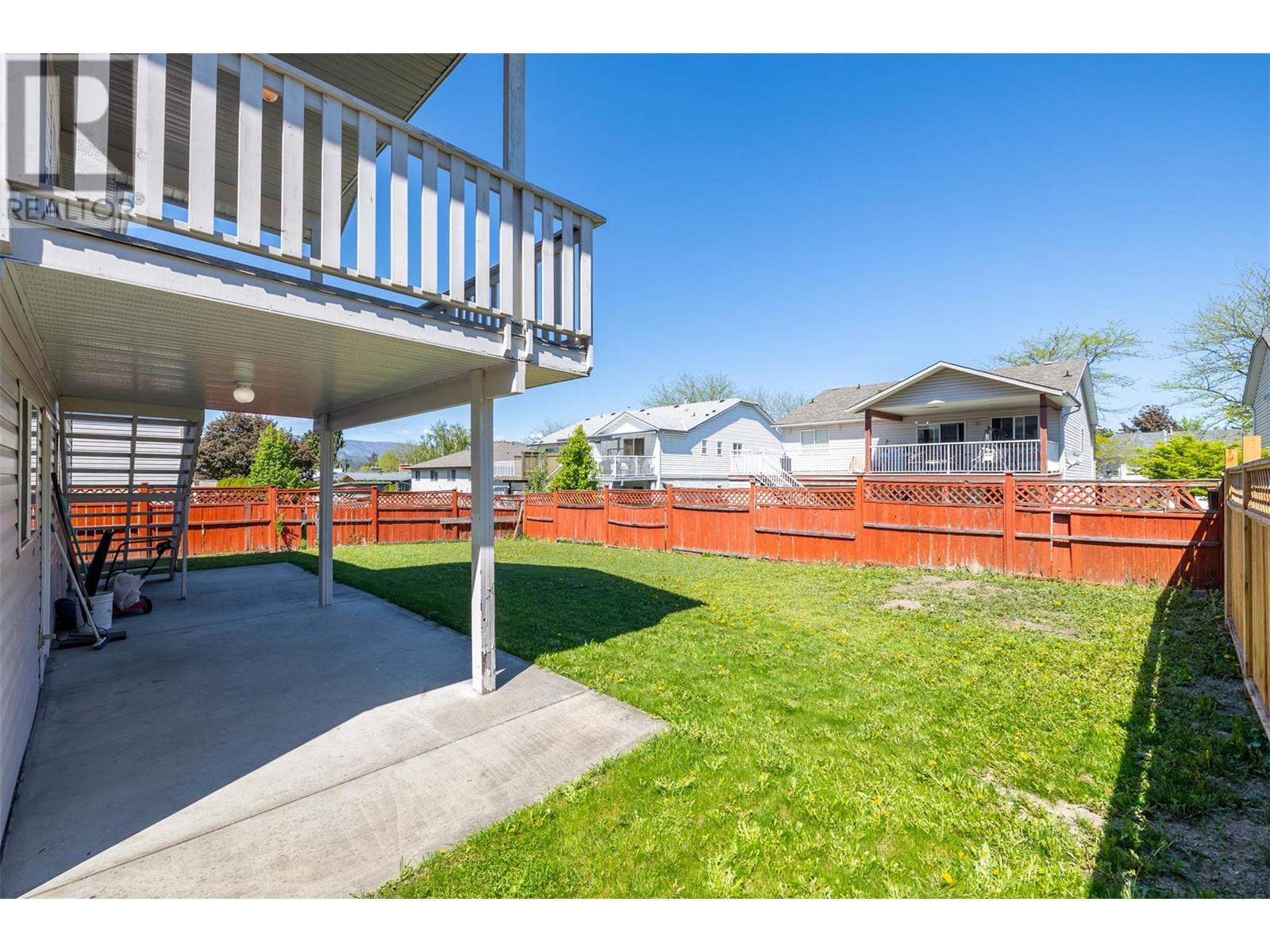 412 Mclennan Crescent, Kelowna, British Columbia  V1X 7M9 - Photo 3 - 10346748