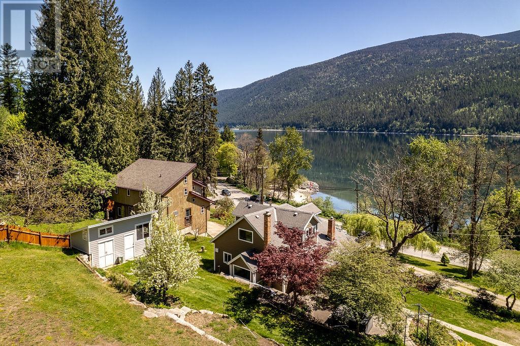 2465 3a Highway, Nelson, British Columbia  V1L 6K7 - Photo 6 - 10346240