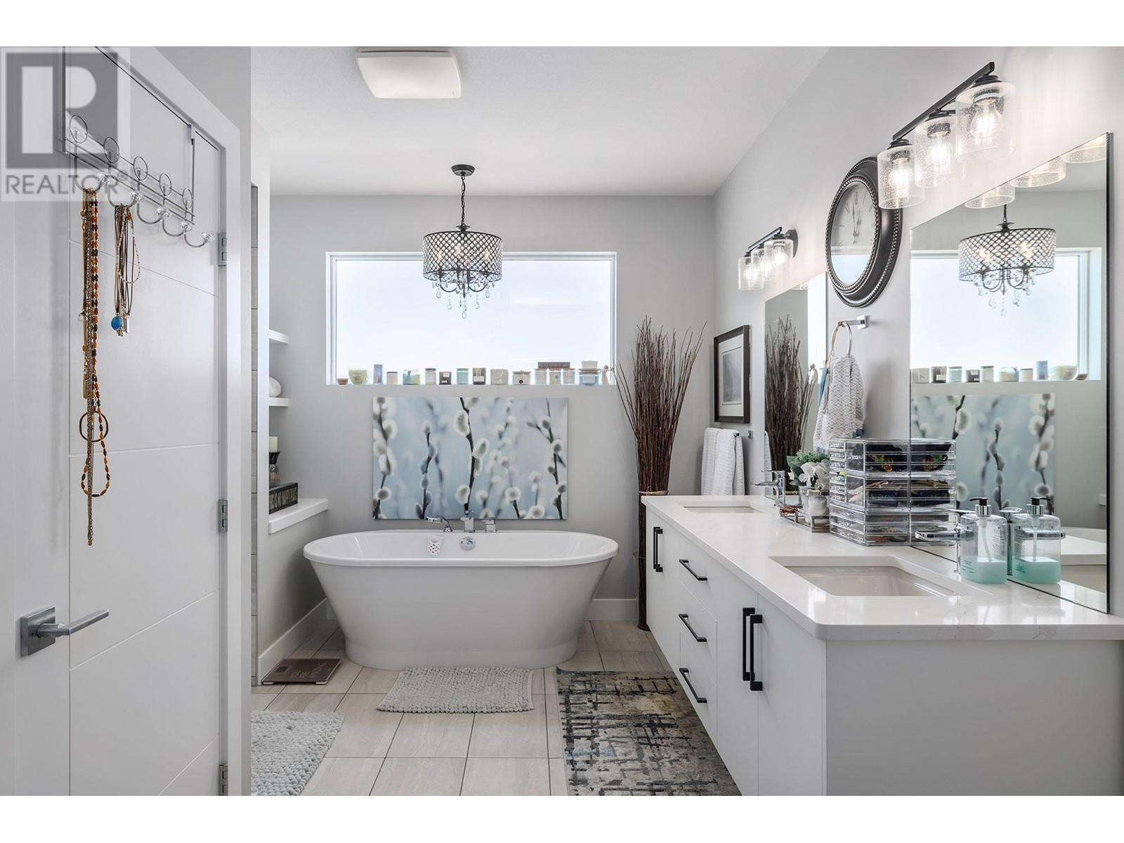 2359 Hawks Boulevard, West Kelowna, British Columbia  V4T 0A7 - Photo 14 - 10346866