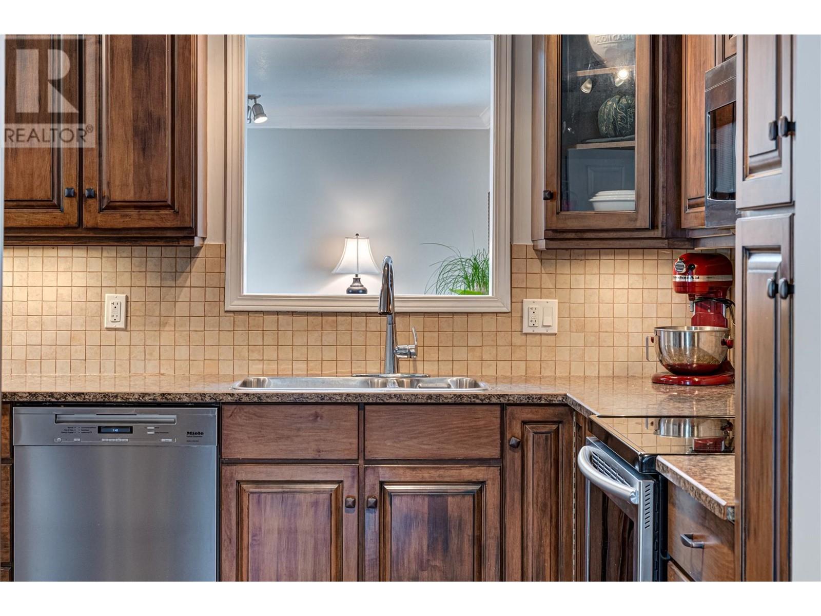 467 Engelmann Spruce Drive, Sparwood, British Columbia  V0B 2G1 - Photo 20 - 10345241