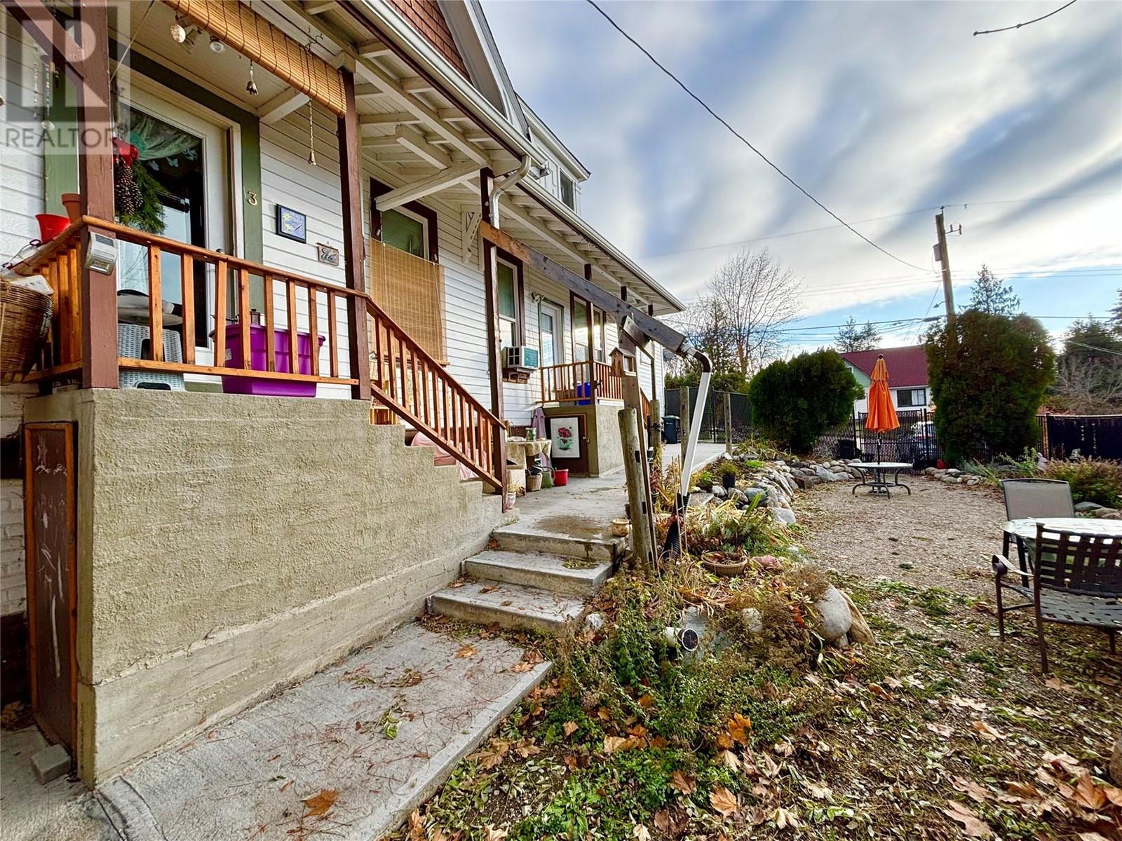 2003 37 Avenue, Vernon, British Columbia  V1T 2W9 - Photo 13 - 10346447