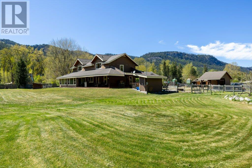 3850 Blythe-Rhone Road, Westbridge, British Columbia  V0H 1Y0 - Photo 1 - 10345844