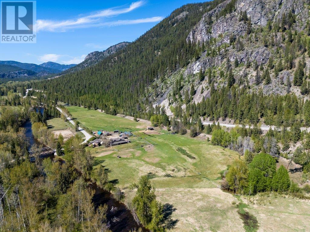 3850 Blythe-Rhone Road, Westbridge, British Columbia  V0H 1Y0 - Photo 11 - 10345844