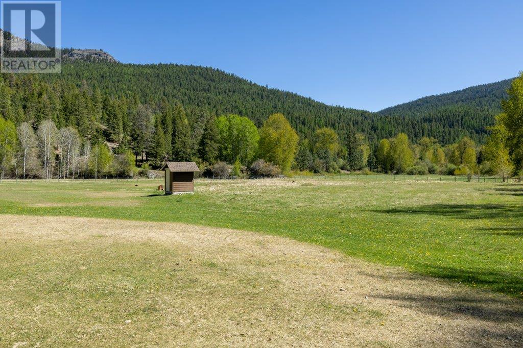 3850 Blythe-Rhone Road, Westbridge, British Columbia  V0H 1Y0 - Photo 21 - 10345844