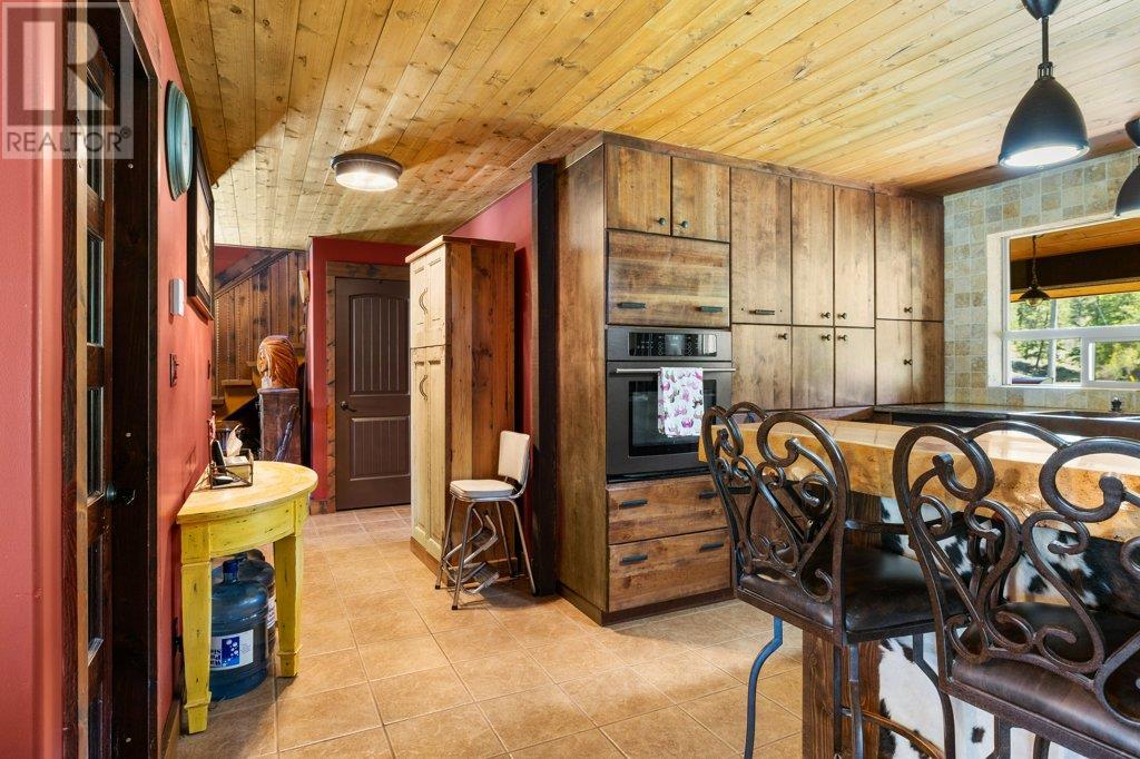 3850 Blythe-Rhone Road, Westbridge, British Columbia  V0H 1Y0 - Photo 28 - 10345844