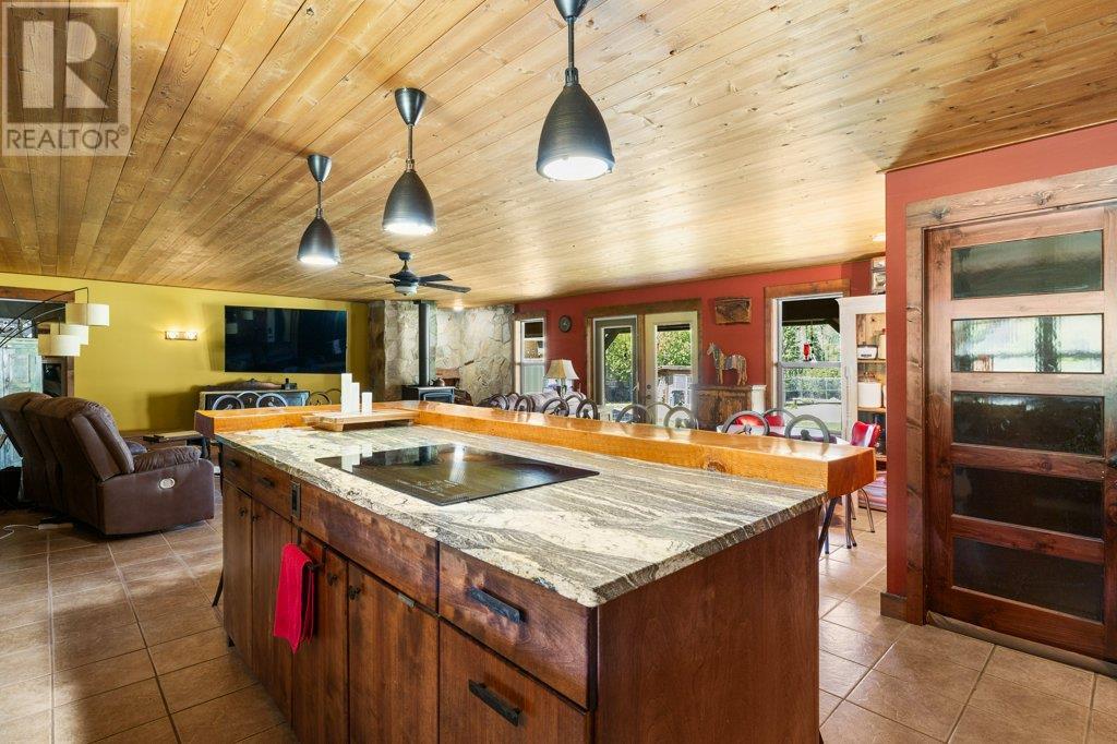 3850 Blythe-Rhone Road, Westbridge, British Columbia  V0H 1Y0 - Photo 33 - 10345844