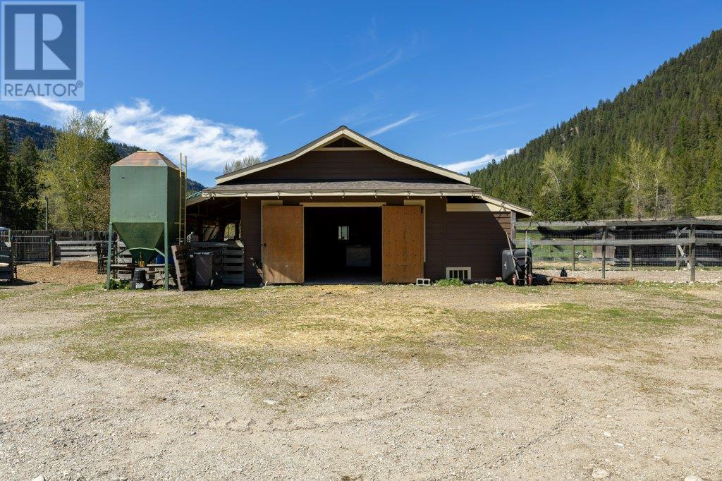 3850 Blythe-Rhone Road, Westbridge, British Columbia  V0H 1Y0 - Photo 76 - 10345844