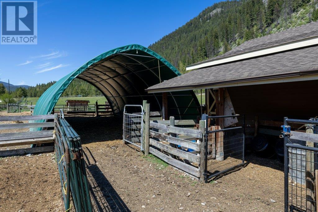 3850 Blythe-Rhone Road, Westbridge, British Columbia  V0H 1Y0 - Photo 79 - 10345844