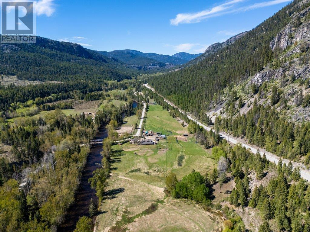 3850 Blythe-Rhone Road, Westbridge, British Columbia  V0H 1Y0 - Photo 9 - 10345844
