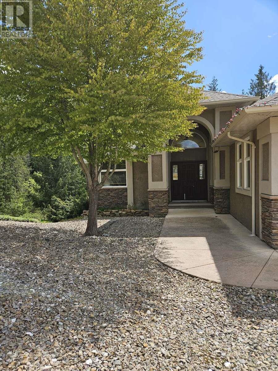2470 24 Avenue Ne, Salmon Arm, British Columbia  V1E 3Y4 - Photo 2 - 10346990