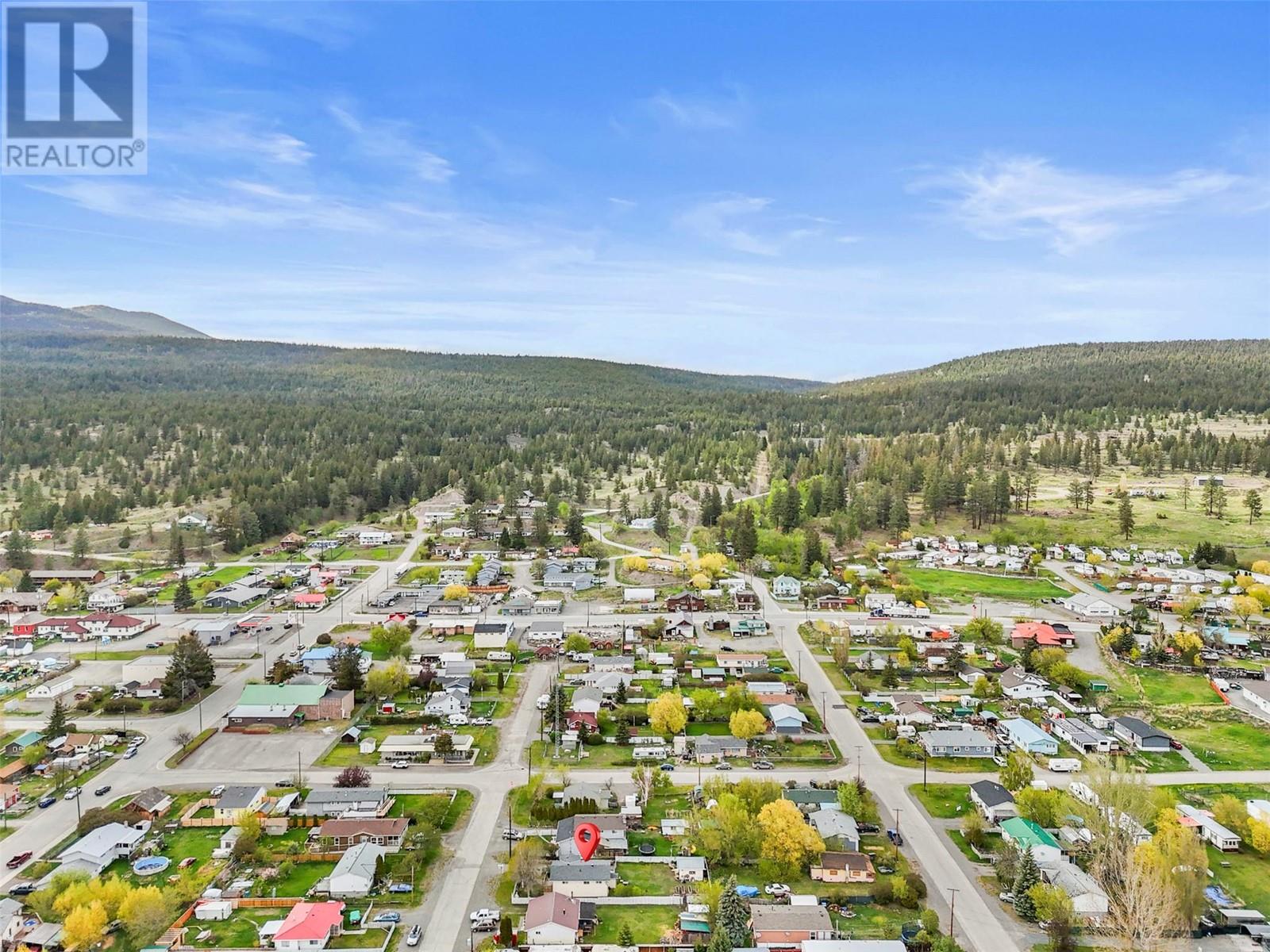 212 Foster Avenue, Clinton, British Columbia  V0K 1K0 - Photo 44 - 10346925