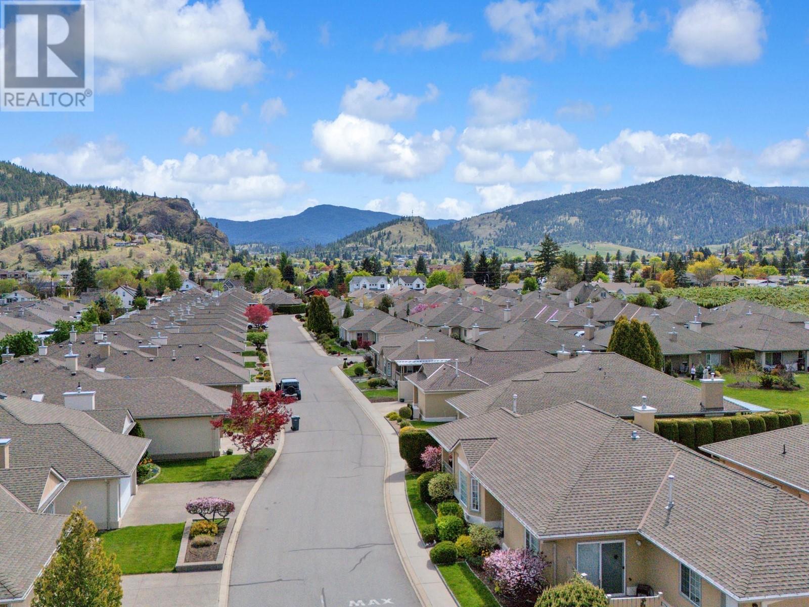 9800 Turner Street, Summerland, British Columbia  V0H 1Z5 - Photo 11 - 10346829