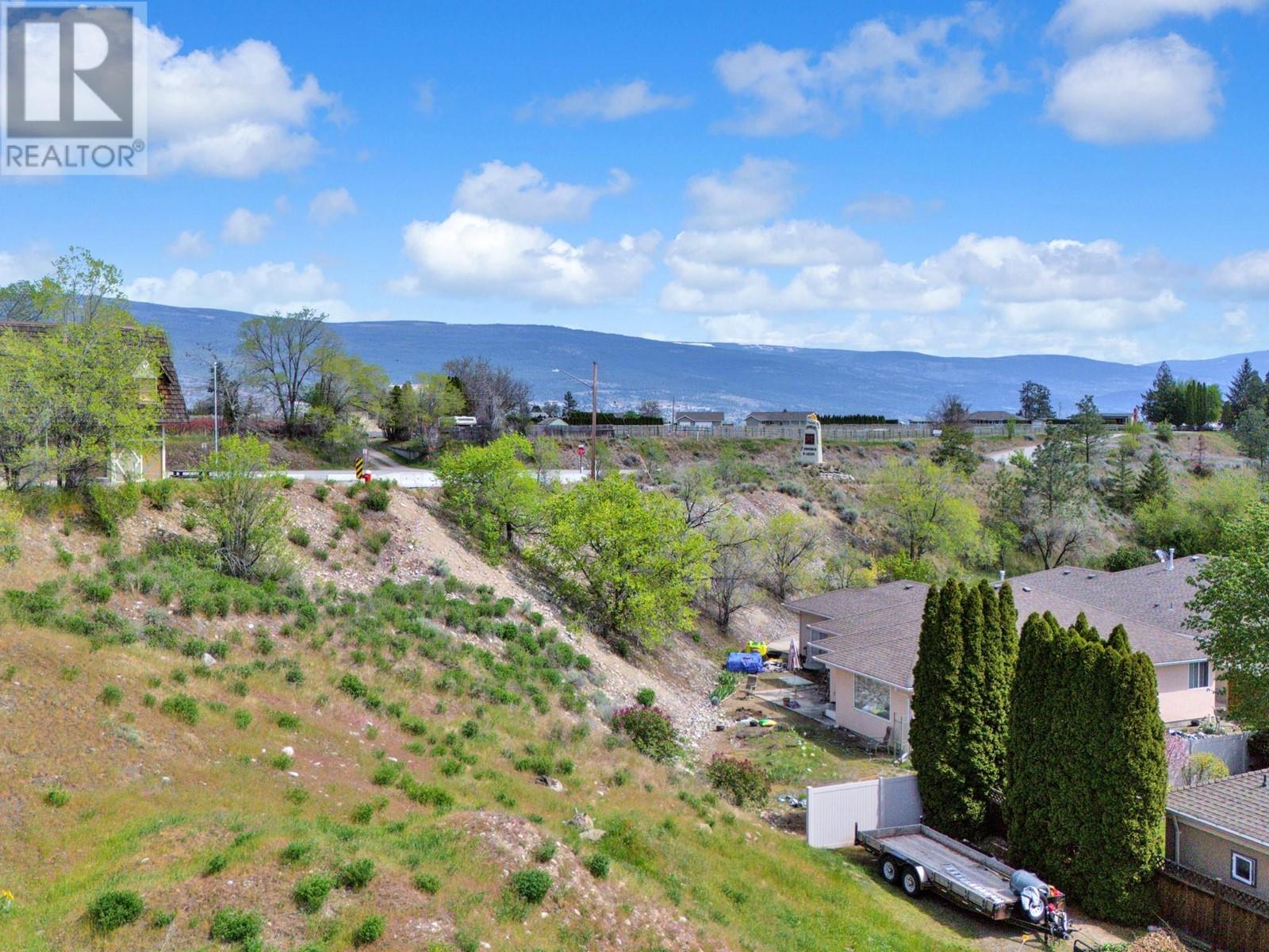 9800 Turner Street, Summerland, British Columbia  V0H 1Z5 - Photo 13 - 10346829
