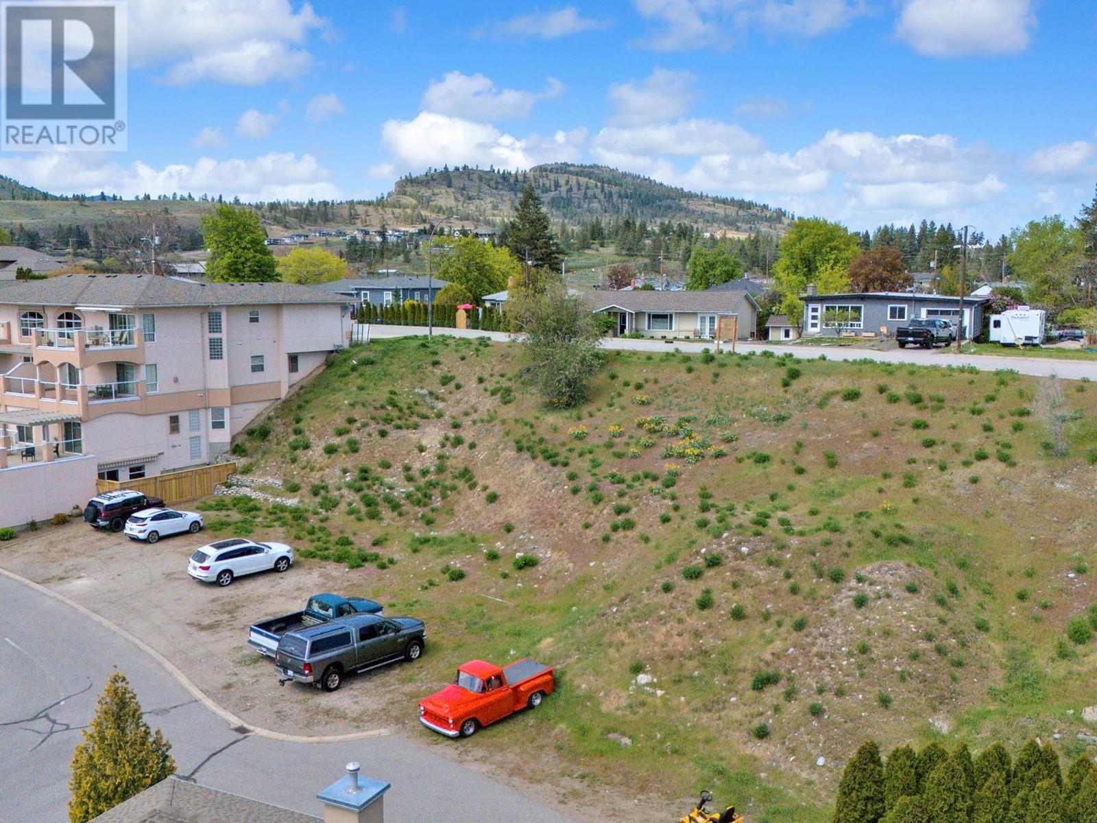 9800 Turner Street, Summerland, British Columbia  V0H 1Z5 - Photo 3 - 10346829
