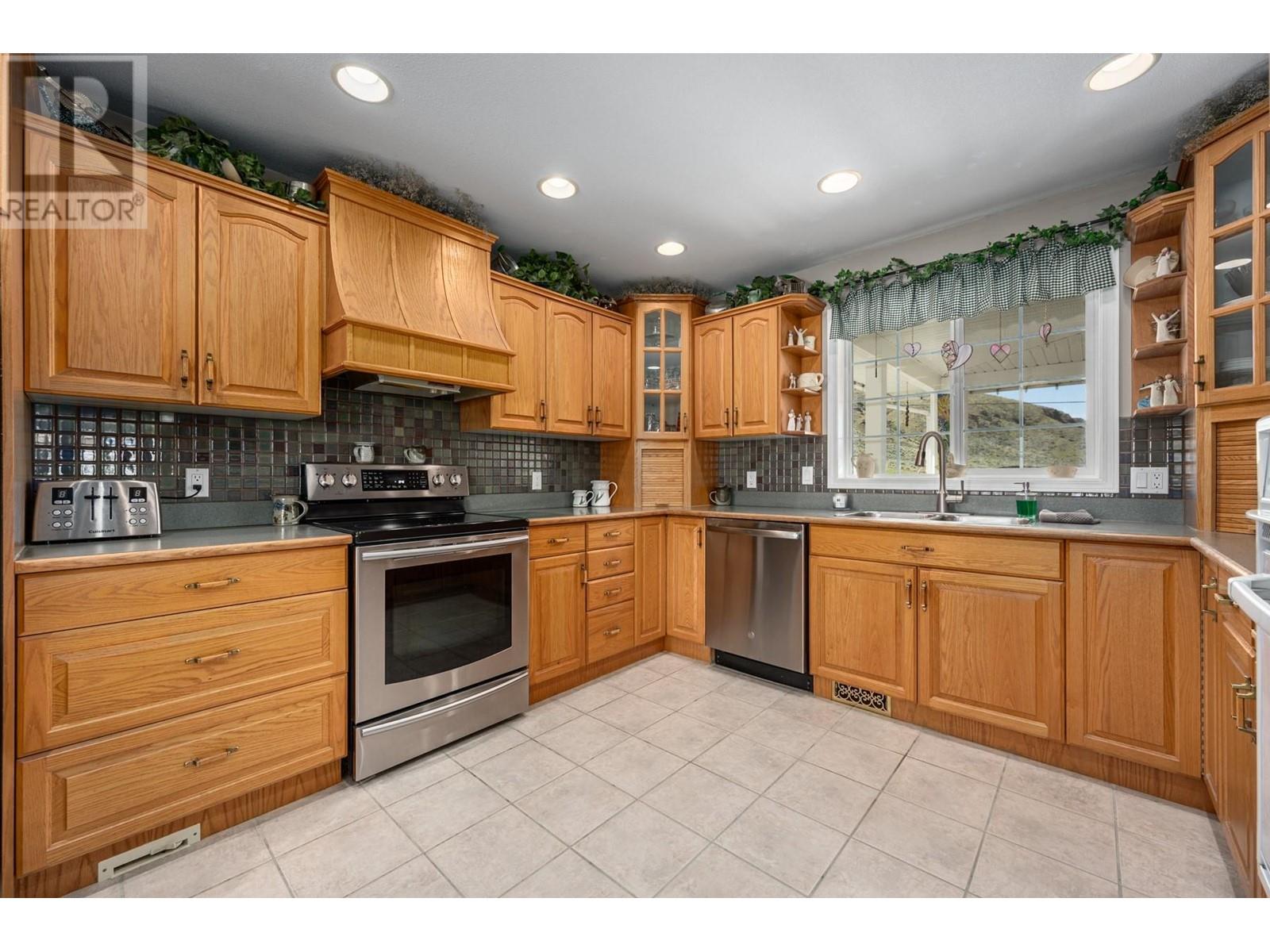 570 Mesa Vista Drive, Ashcroft, British Columbia  V0K 1A0 - Photo 7 - 10346784