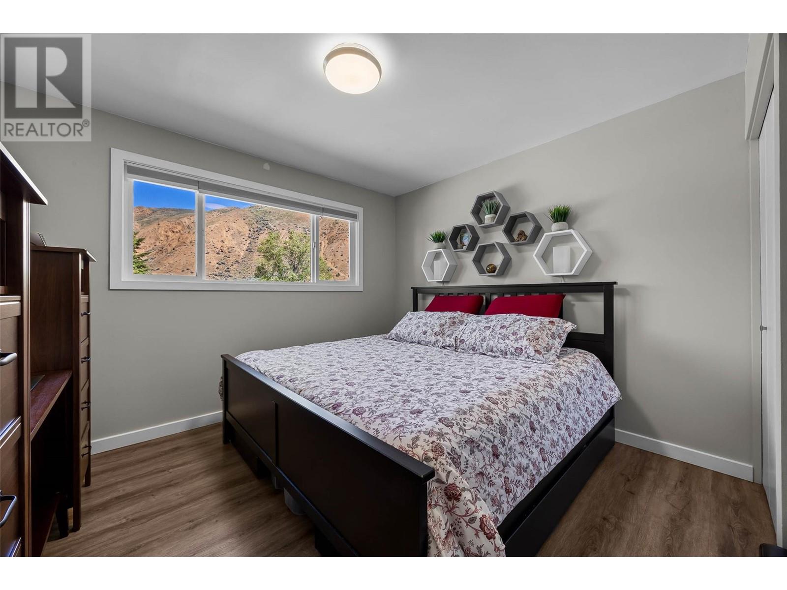 1184 Mcinnes Place, Kamloops, British Columbia  V2B 5T6 - Photo 12 - 10346689