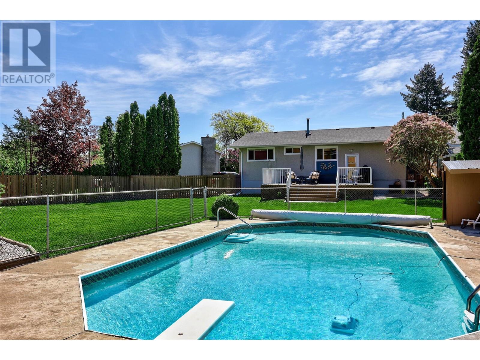 1184 Mcinnes Place, Kamloops, British Columbia  V2B 5T6 - Photo 32 - 10346689