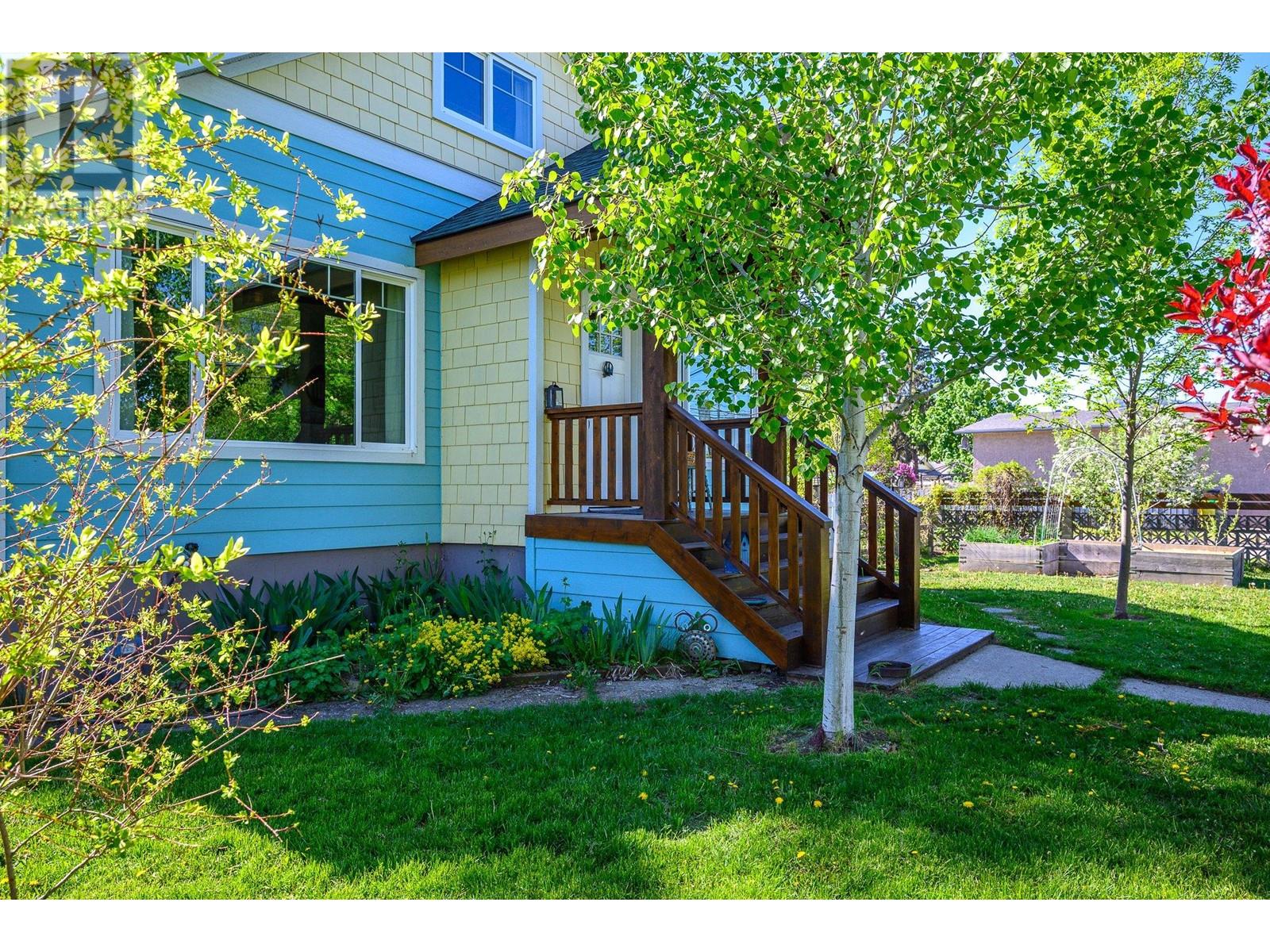 1801 43 Street, Vernon, British Columbia  V1T 6K7 - Photo 3 - 10346523