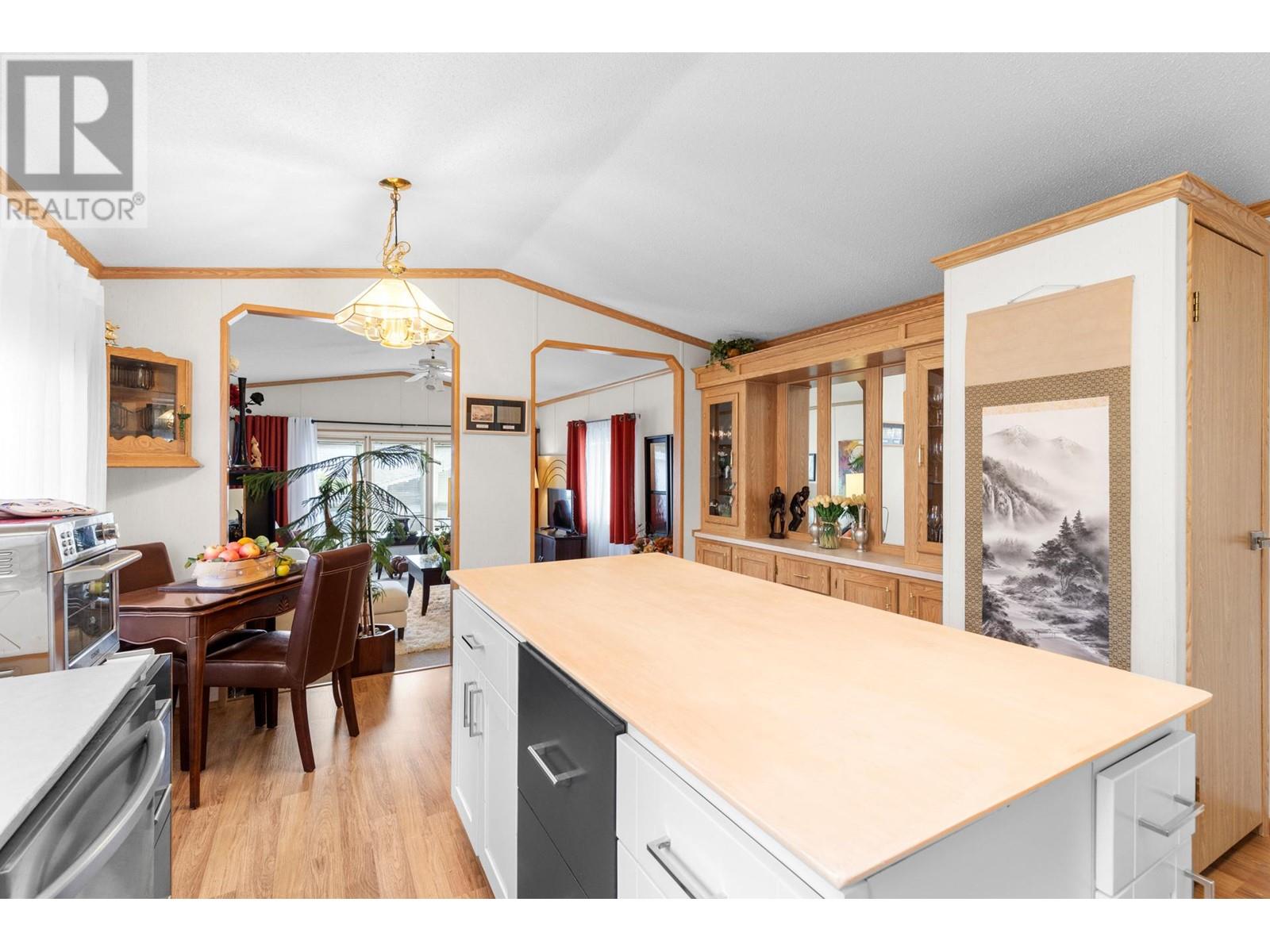 #97 1850 Shannon Lake Road, Kelowna, British Columbia  V4T 1L6 - Photo 6 - 10346887