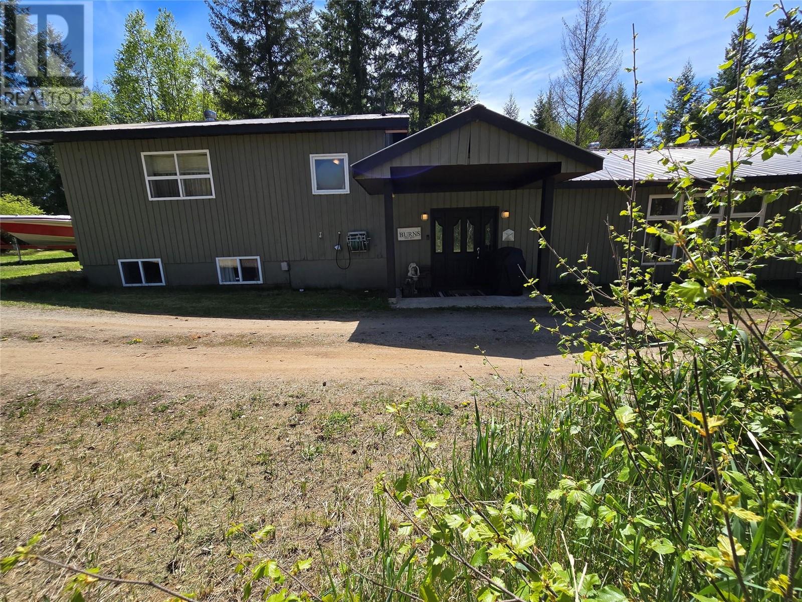 643 Kennedy Road, Clearwater, British Columbia  V0E 1N1 - Photo 1 - 10346813